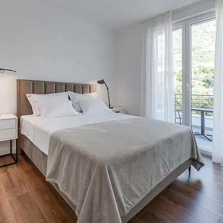 Mokos Modern * Mokošica